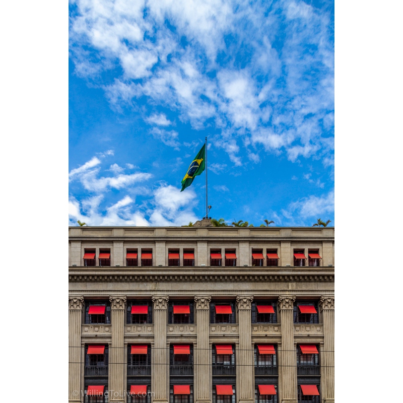 Old Light building (São Paulo power utility) | 38mm equiv.; f4; 1/640; ISO 100