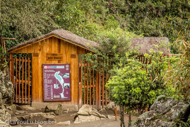 Entrada de Huayna Picchu. Se quiser subir esse montanha, é aqui que você deve se apresentar no horário de subida que consta no seu ingresso.
